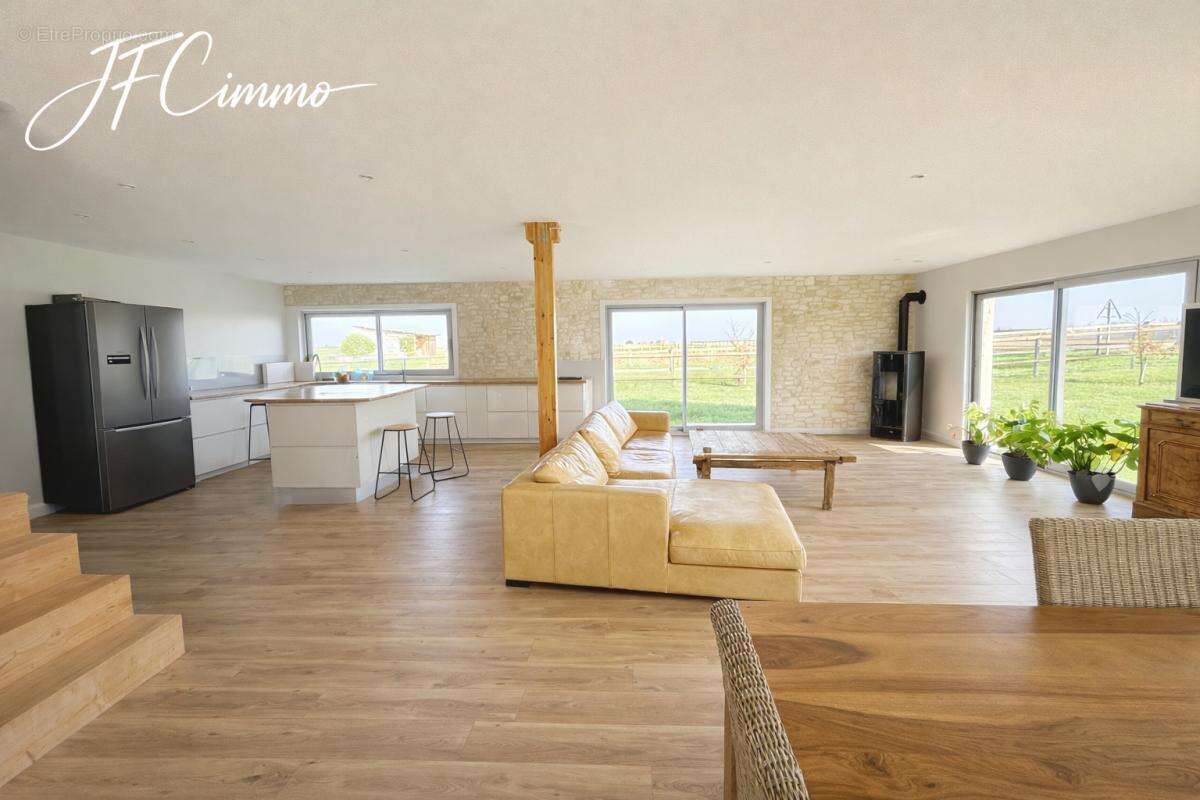 Propriété équestre Reims sur 2,5 hectares de terrains - photo 2