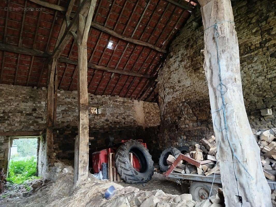 Maison à CHAUVIREY-LE-CHATEL