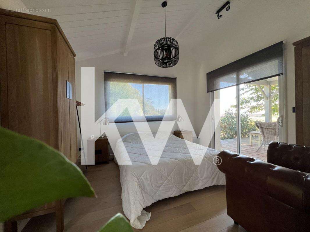 Maison à LISLE-SUR-TARN