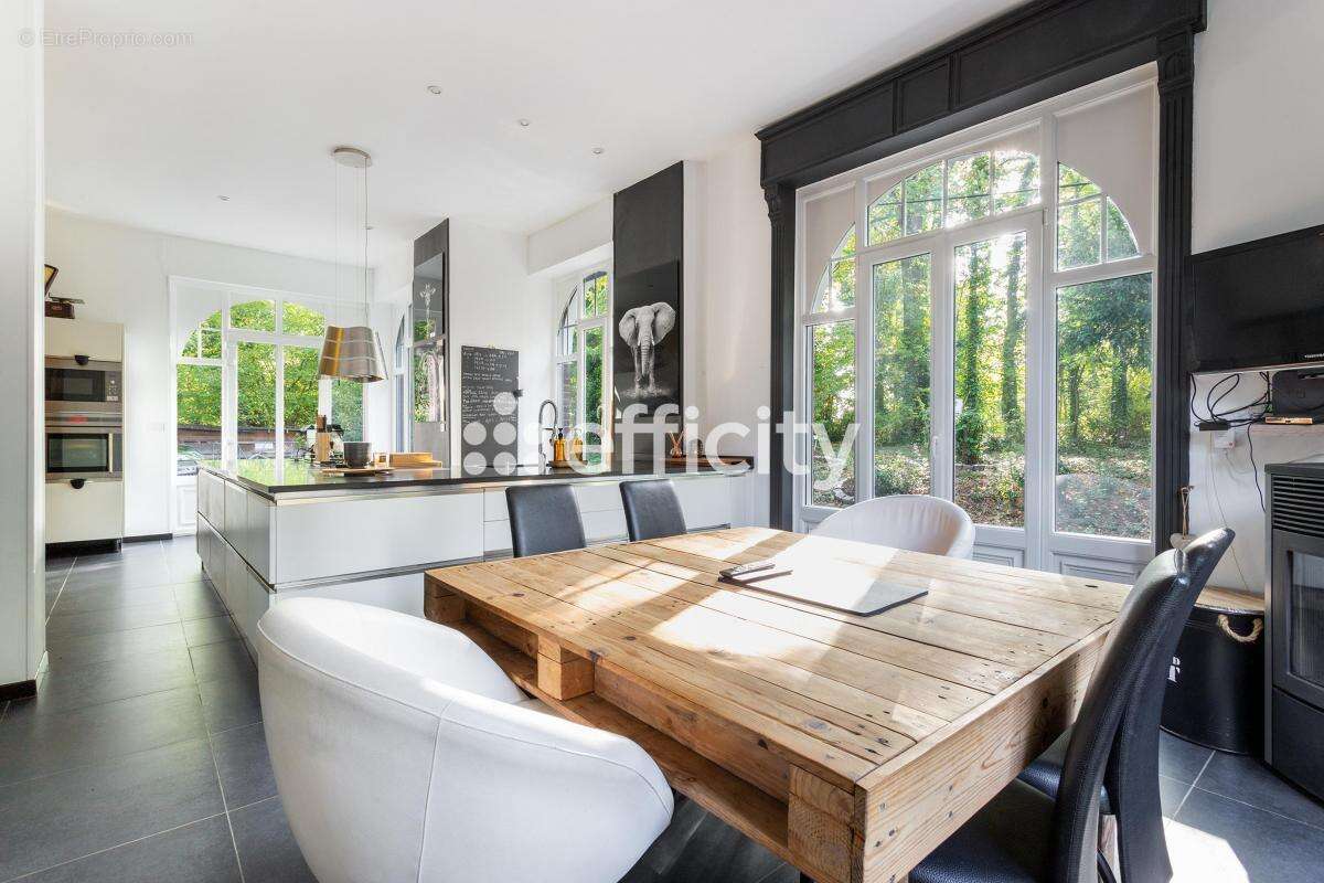 Maison à WERVICQ-SUD