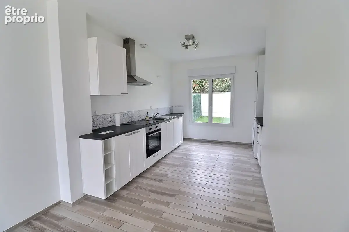 MAREIL MARLY - Maison 147m² - 5 chambres. - photo 5
