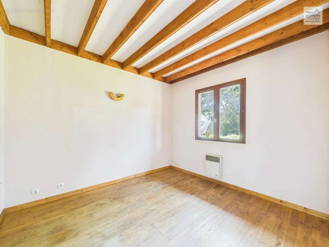 Maison à MAURE-DE-BRETAGNE