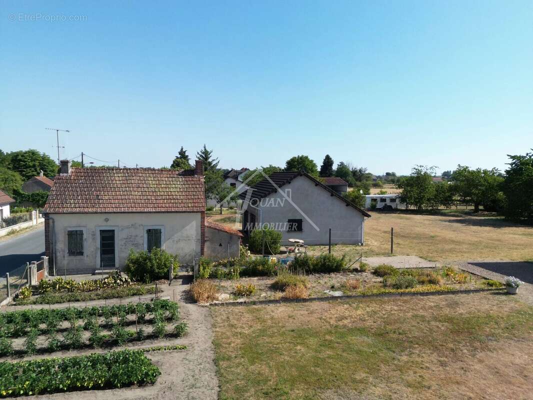 Maison a renover avec garage - photo 22