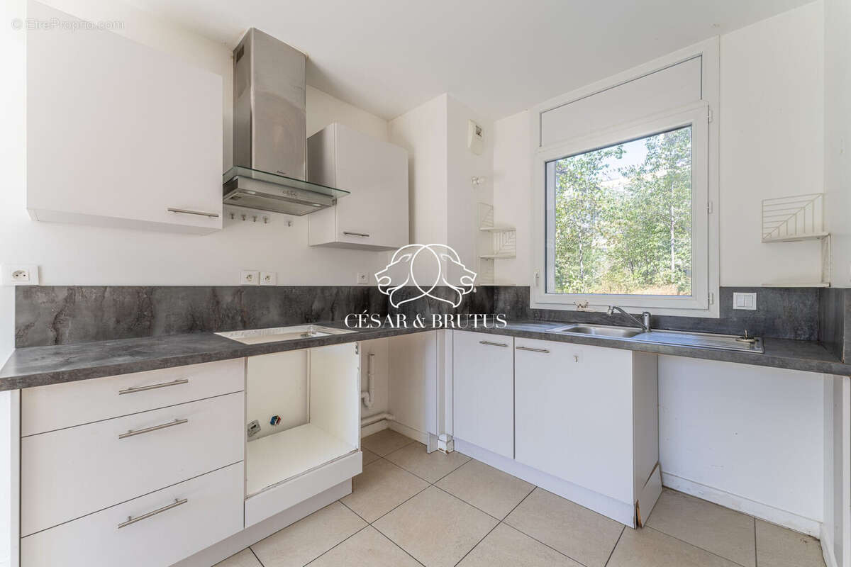 Appartement 78 m² à Villeurbanne  - photo 5