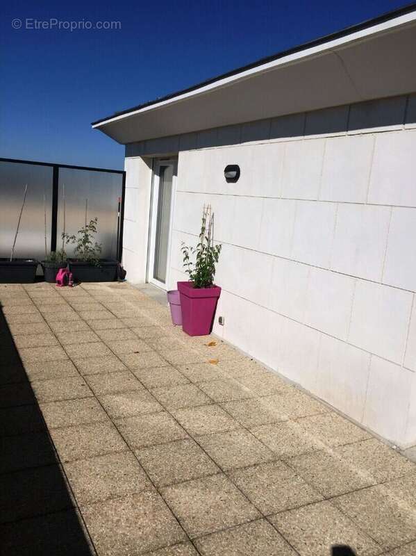Appartement à VIGNEUX-SUR-SEINE