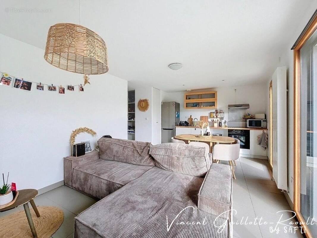 Photo 1 - Appartement à BOUGUENAIS