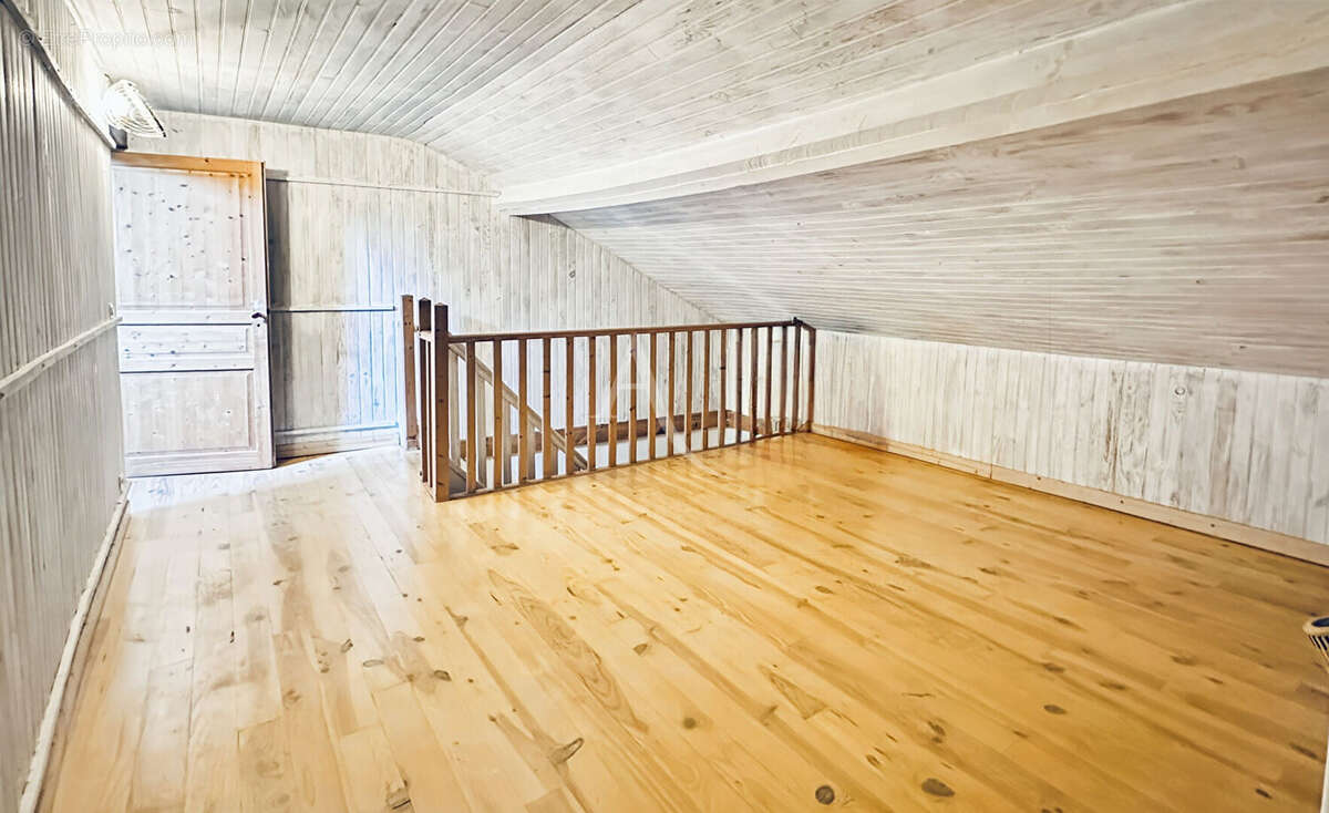 Maison à MONTGEROULT