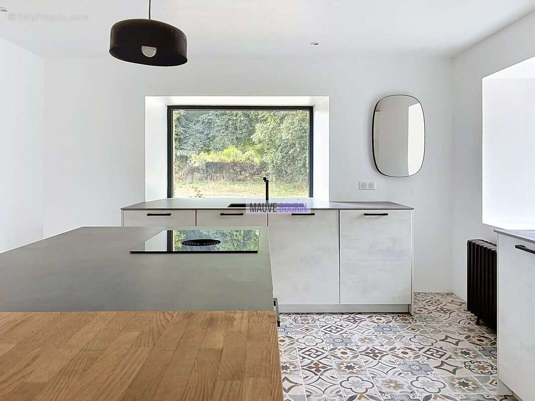 Maison 190 m² à Saint-Nolff  - photo 6
