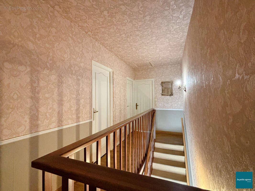 Maison à EQUEURDREVILLE-HAINNEVILLE