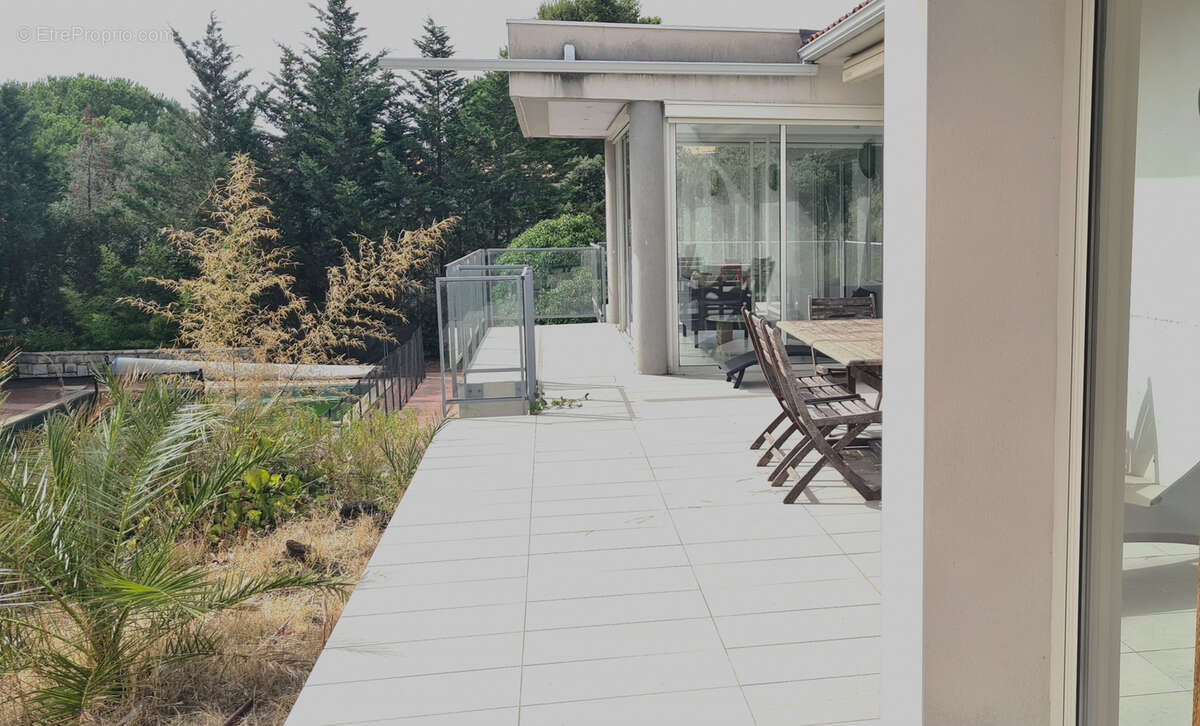 Maison à CASTELNAU-LE-LEZ