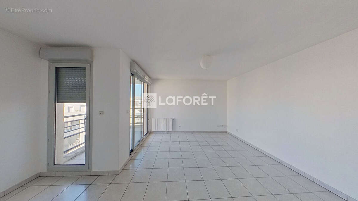 Appartement à LYON-8E