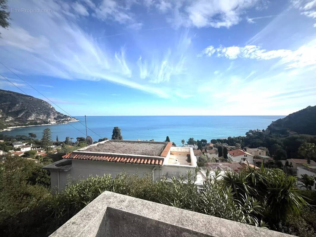 Appartement à EZE