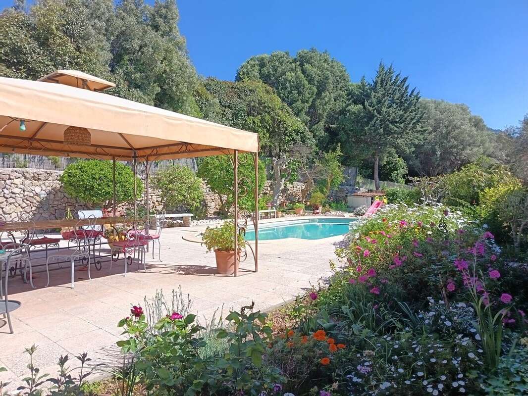 Maison à LA VALETTE-DU-VAR