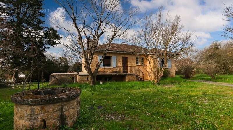Maison à vendre 4 pièces SIORAC EN PERIGORD, sous-sol de 100m² exploitable  jardin 1933m² - photo 24