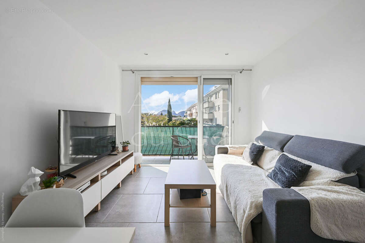 EXCLUSIVITE - Appartement type 3 de 56m² avec balcon et stationnement. - photo 5