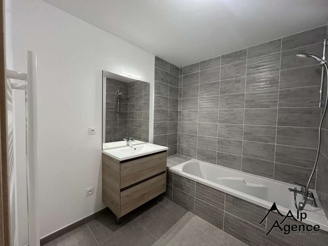 Appartement à CHAMPAGNY-EN-VANOISE