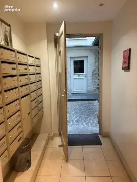 Paris 18ème, rue  Feutrier Appartement T3, 60m² - photo 10