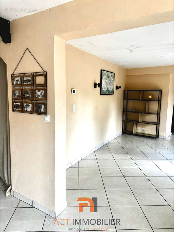 Maison à CHAMAGNIEU