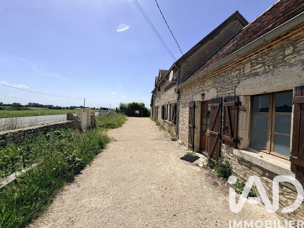 Photo 5 - Maison à SAINT-AIGNAN-DES-NOYERS