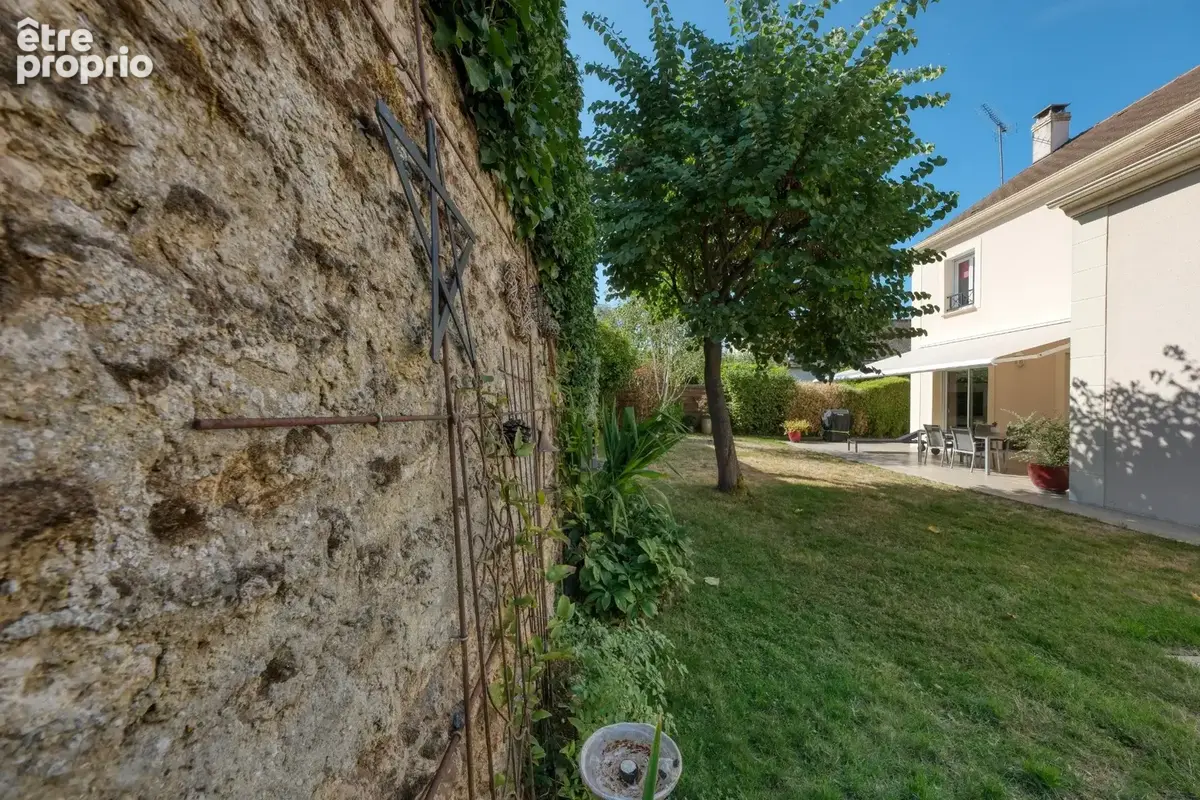 Maison à vendre 6 pièces à Jouars Pontchartrain () - photo 4