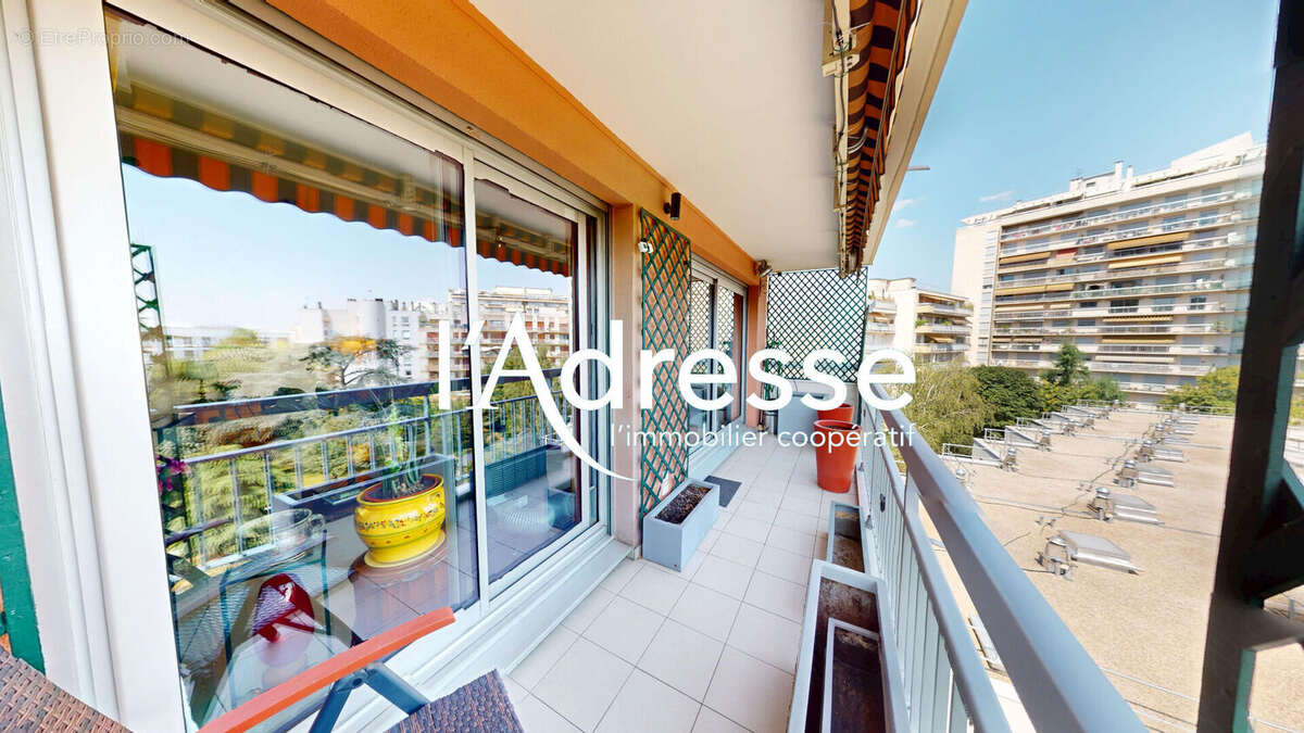 Appartement à PARIS-12E