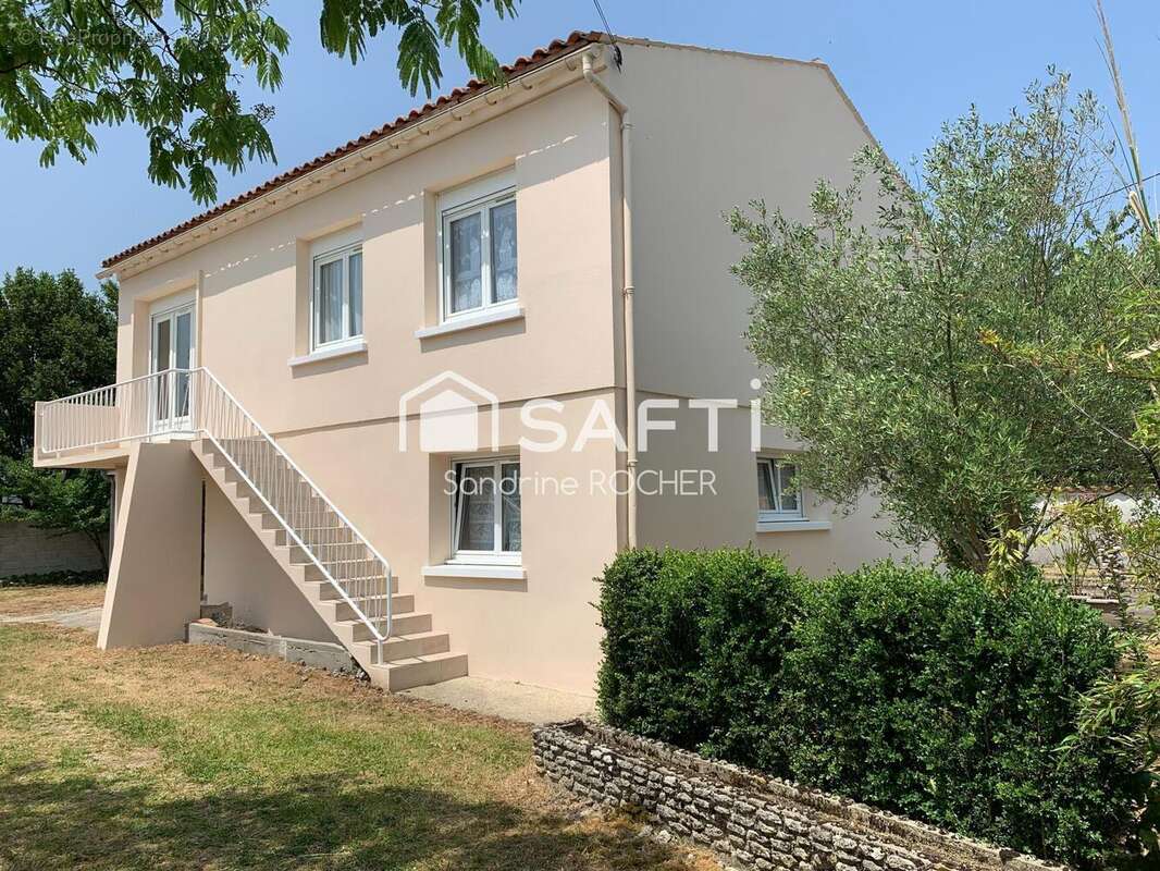 Photo 2 - Maison à COGNAC