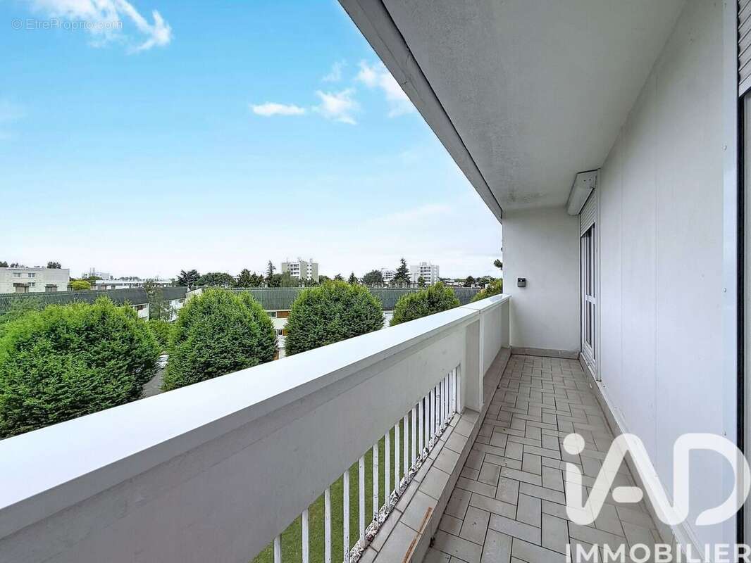 Photo 9 - Appartement à PONTAULT-COMBAULT
