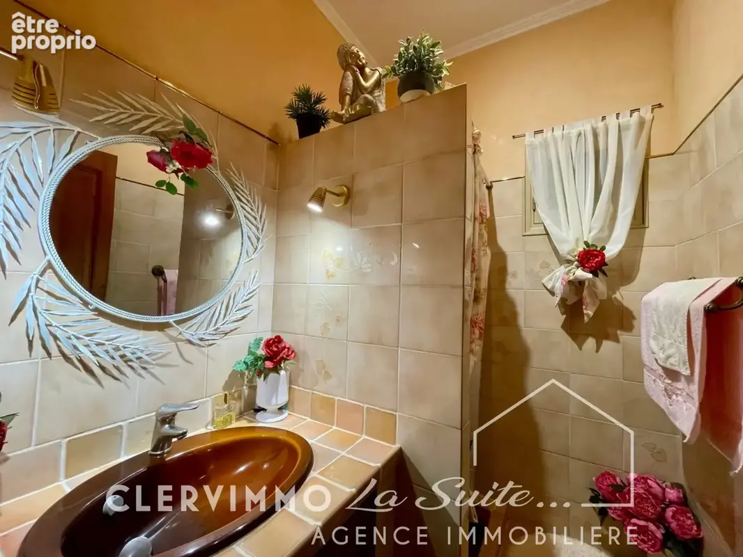 Maison 5 pièces  168 m2 avec terrain - photo 13