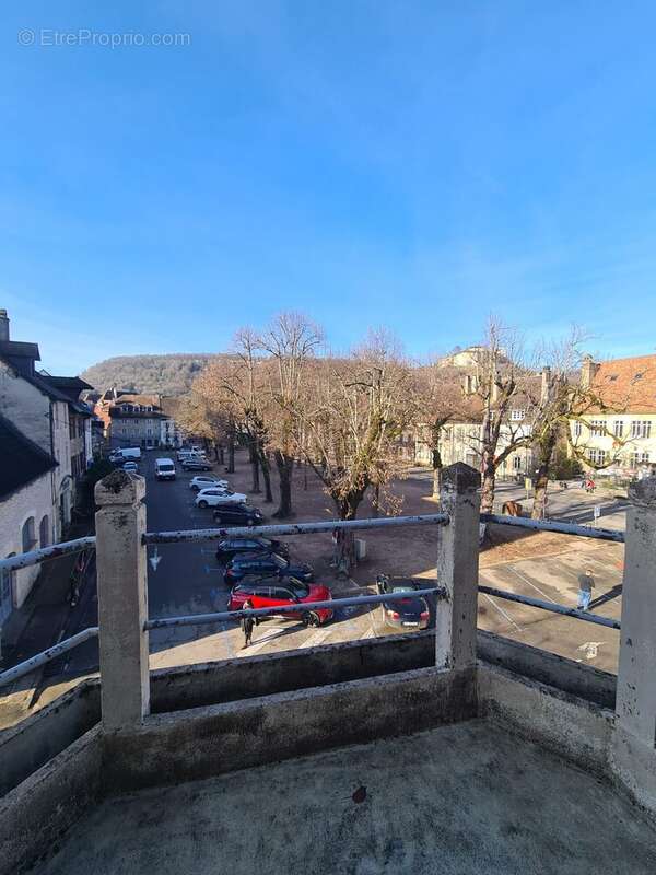 Appartement à ORNANS
