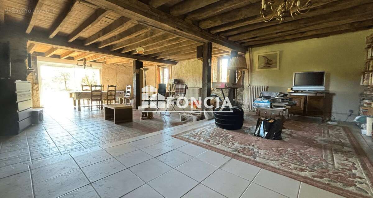 Maison à ERNEE