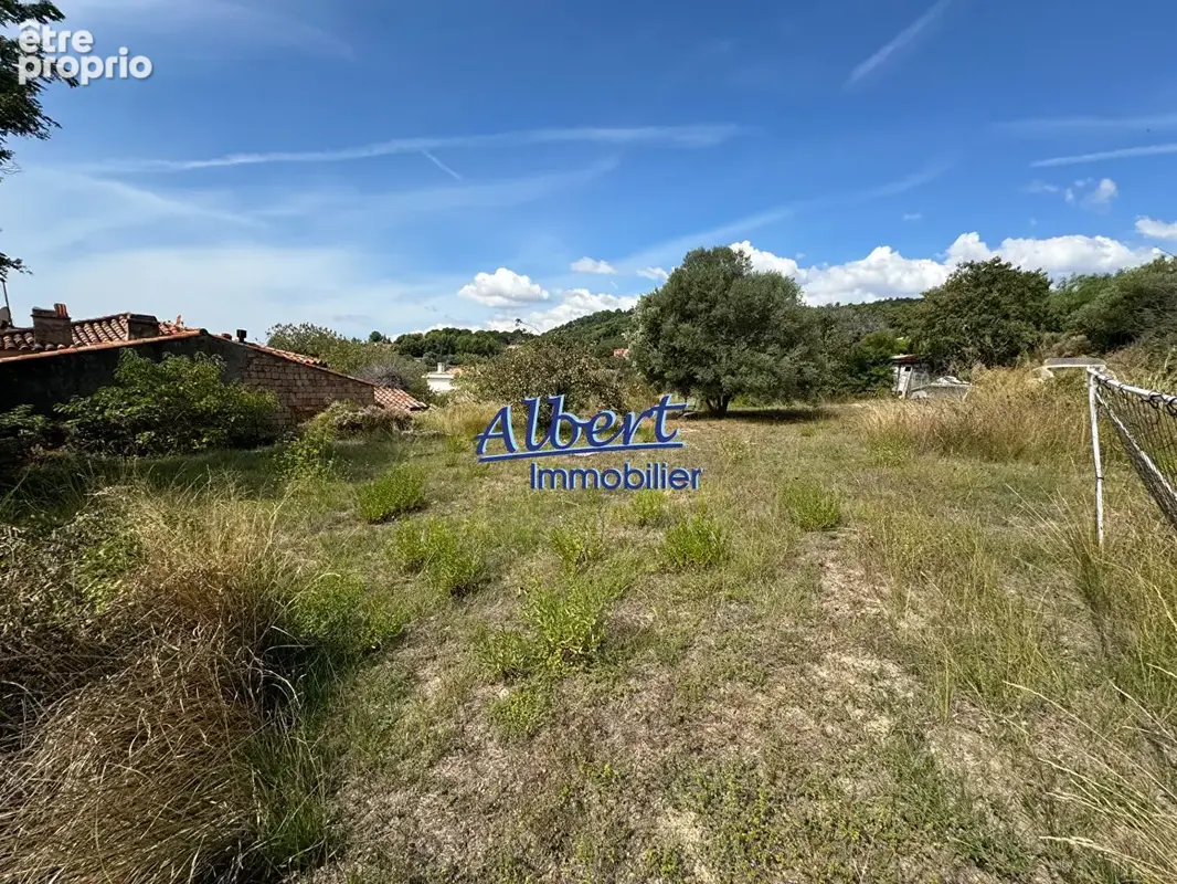 Photo Terrain à Ollioules au prix de 265 000€