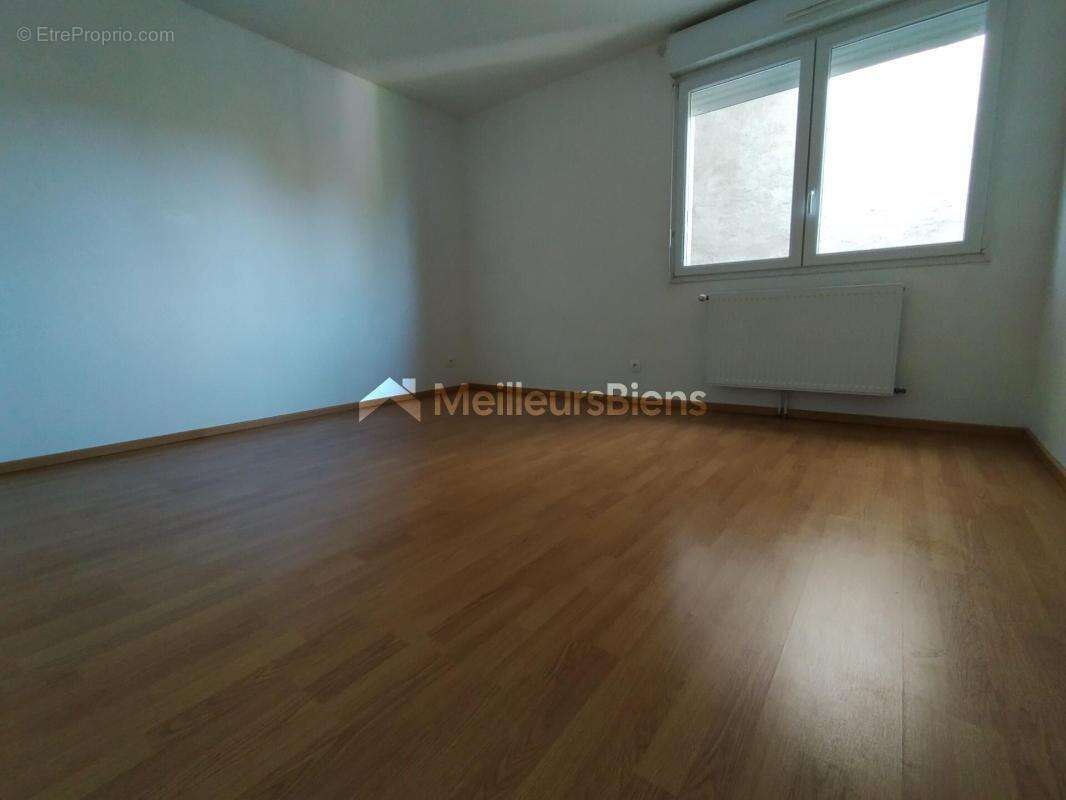 Maison à MONTHUREUX-SUR-SAONE