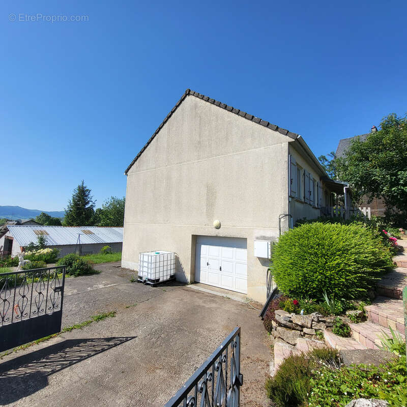 Maison apchon - photo 18