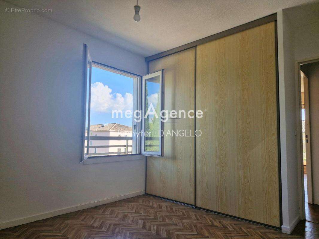 Appartement à SANARY-SUR-MER