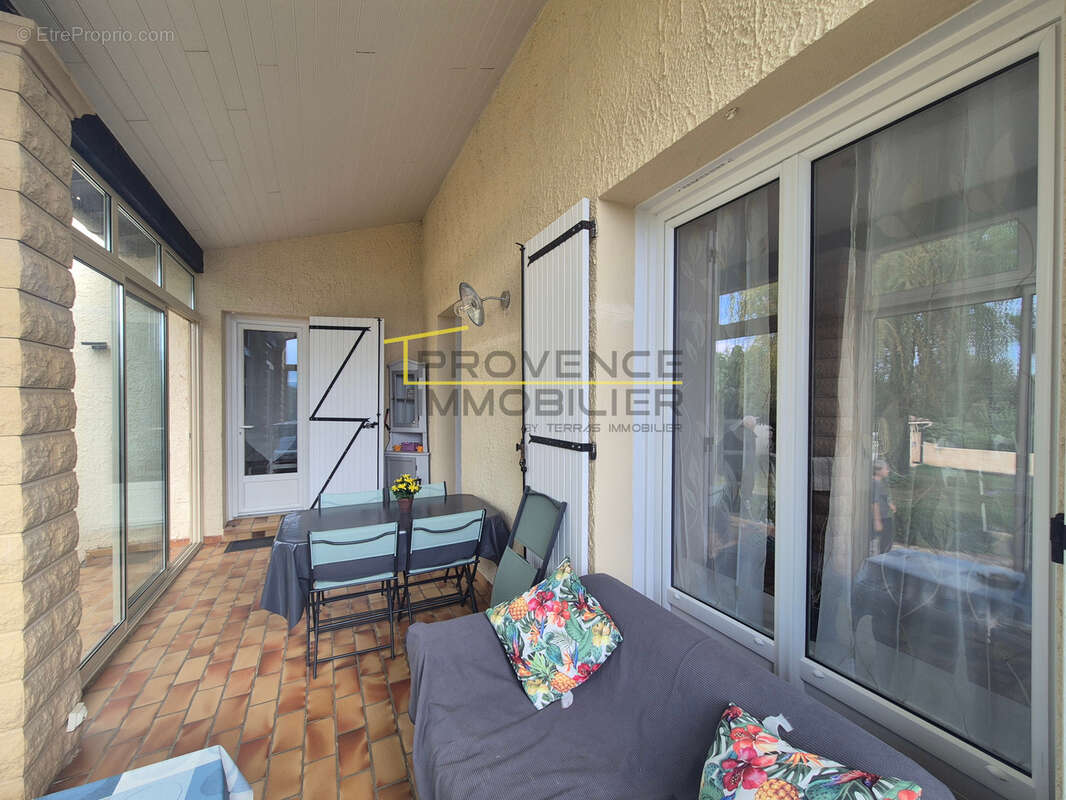 Maison à MONTBOUCHER-SUR-JABRON