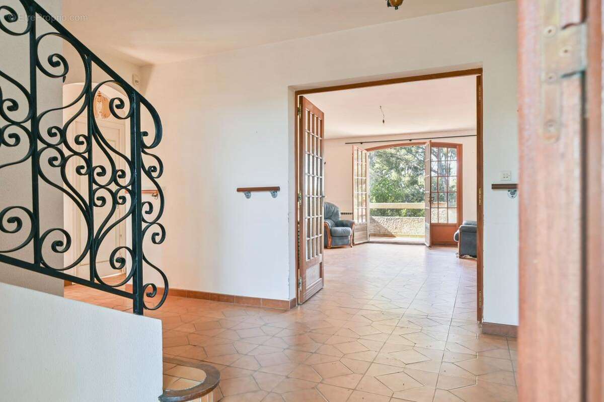 Maison à SIX-FOURS-LES-PLAGES