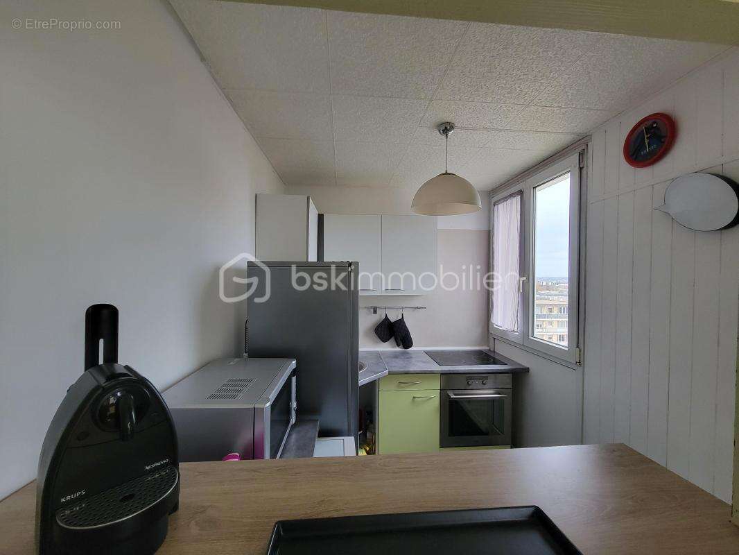 Appartement à THIAIS