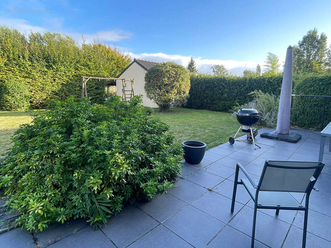 Maison à FOUQUEREUIL