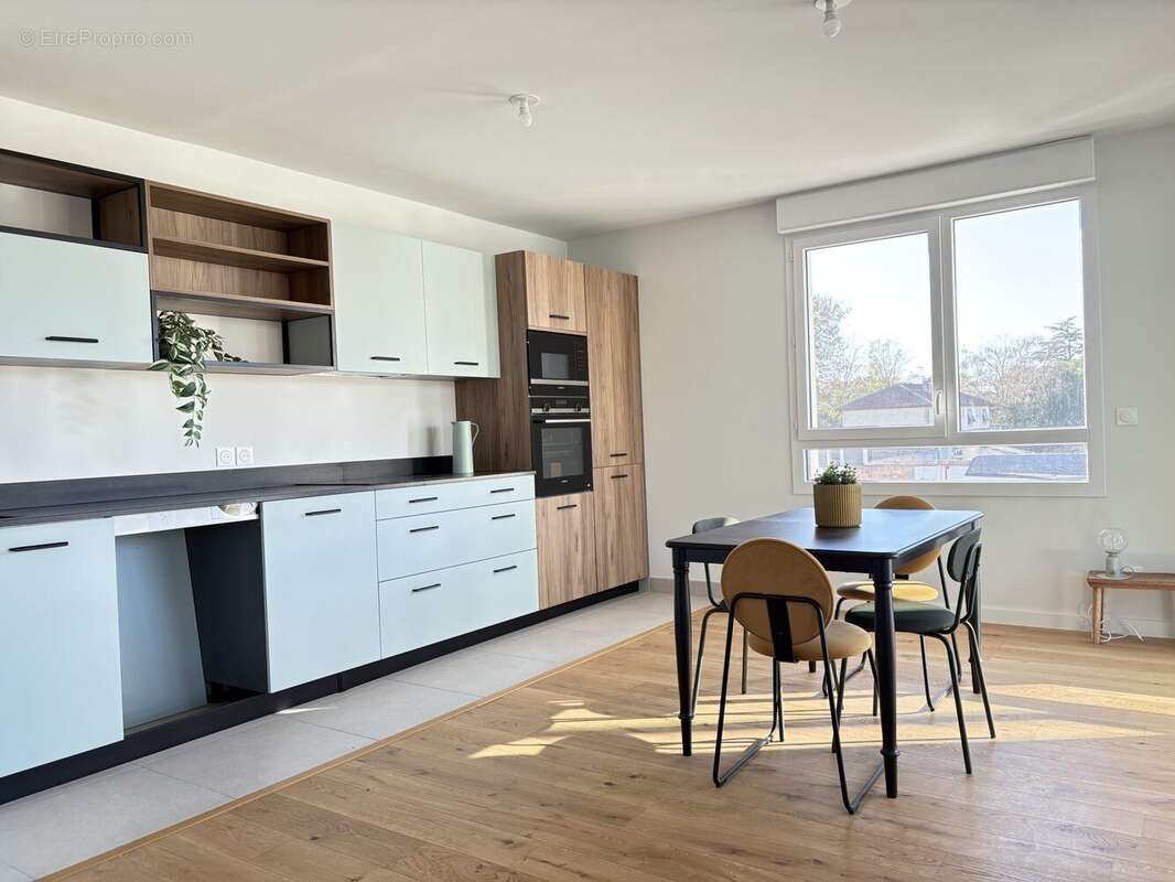 Appartement à PESSAC