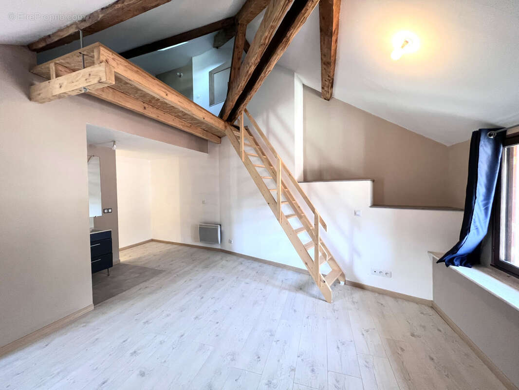 Appartement à SEYSSEL