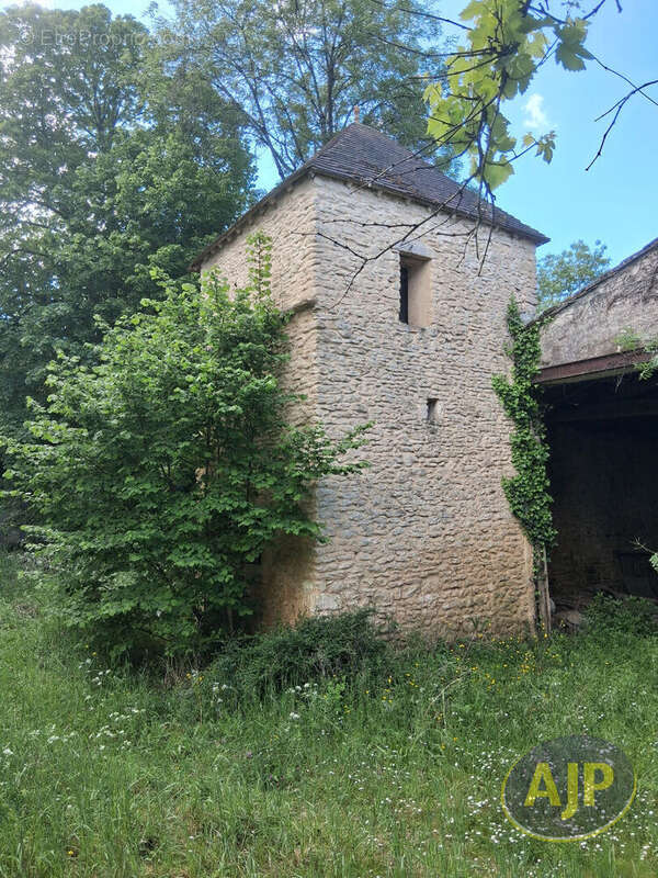 Maison à VERTHEUIL