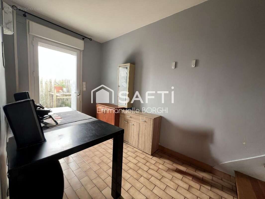 Photo 3 - Maison à LA CHAPELLE-HEULIN