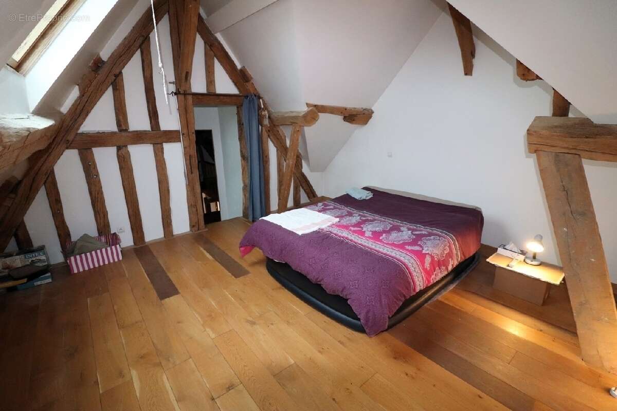 Maison à MARCHEZAIS