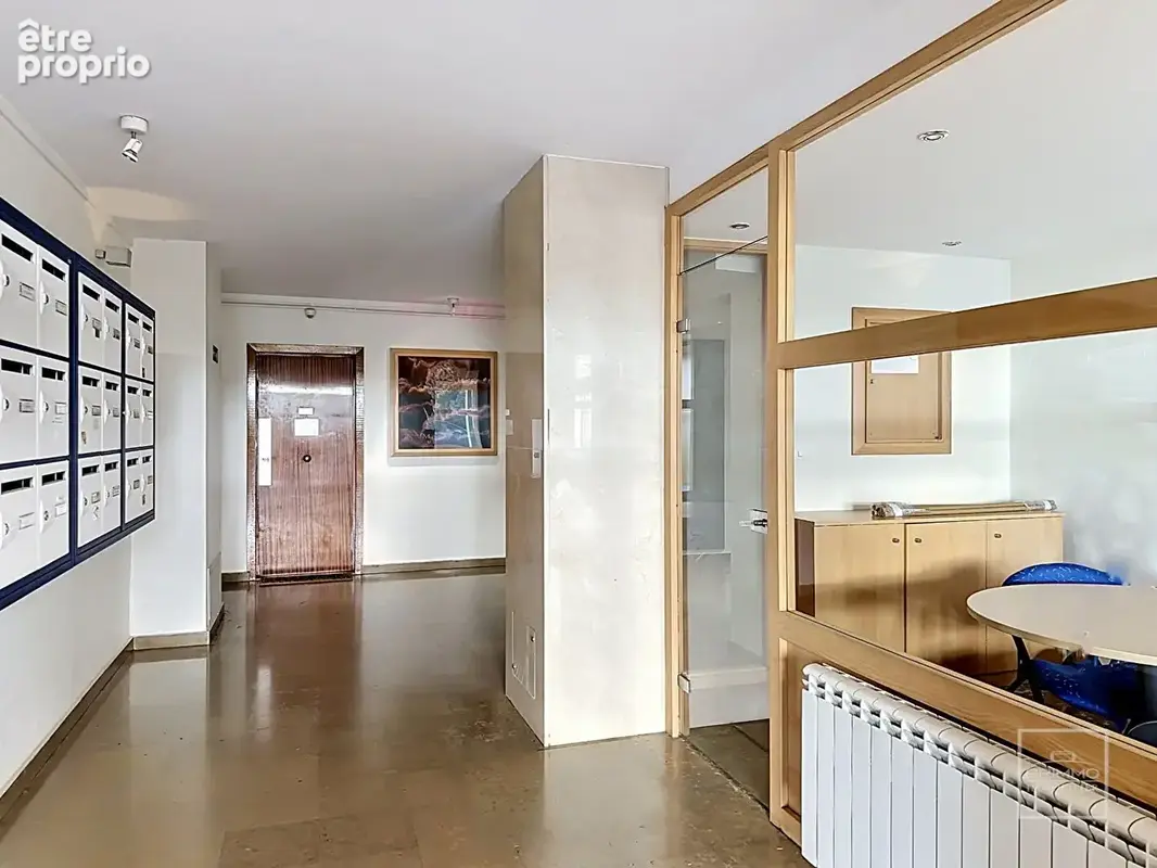 Saint Rambert,  dans un parc au calme, Appartement T3 de 75m² avec balcon de 32m² - photo 12