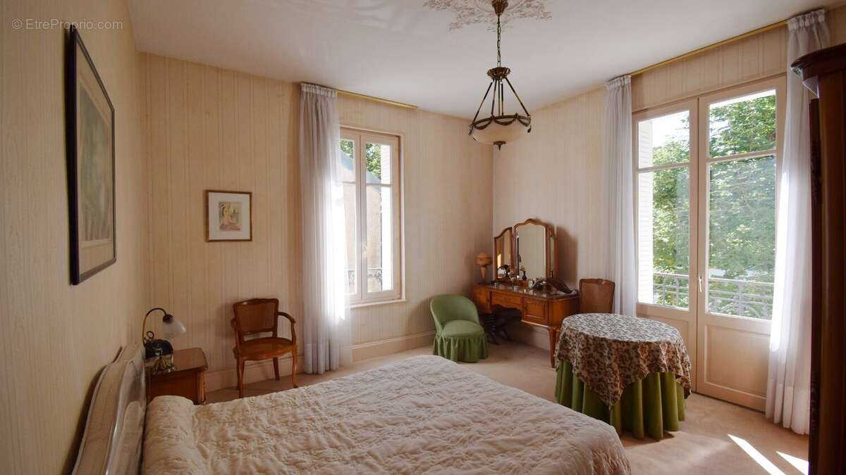 Maison à VICHY