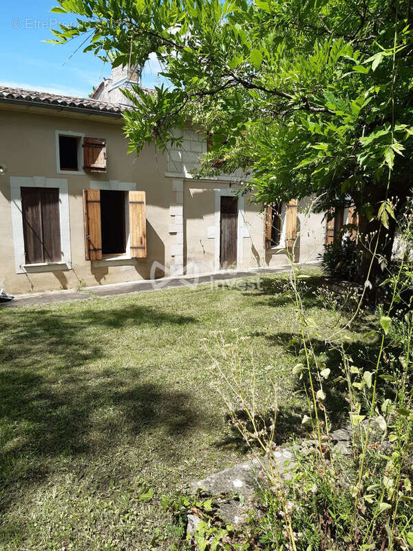 Maison à BOURG