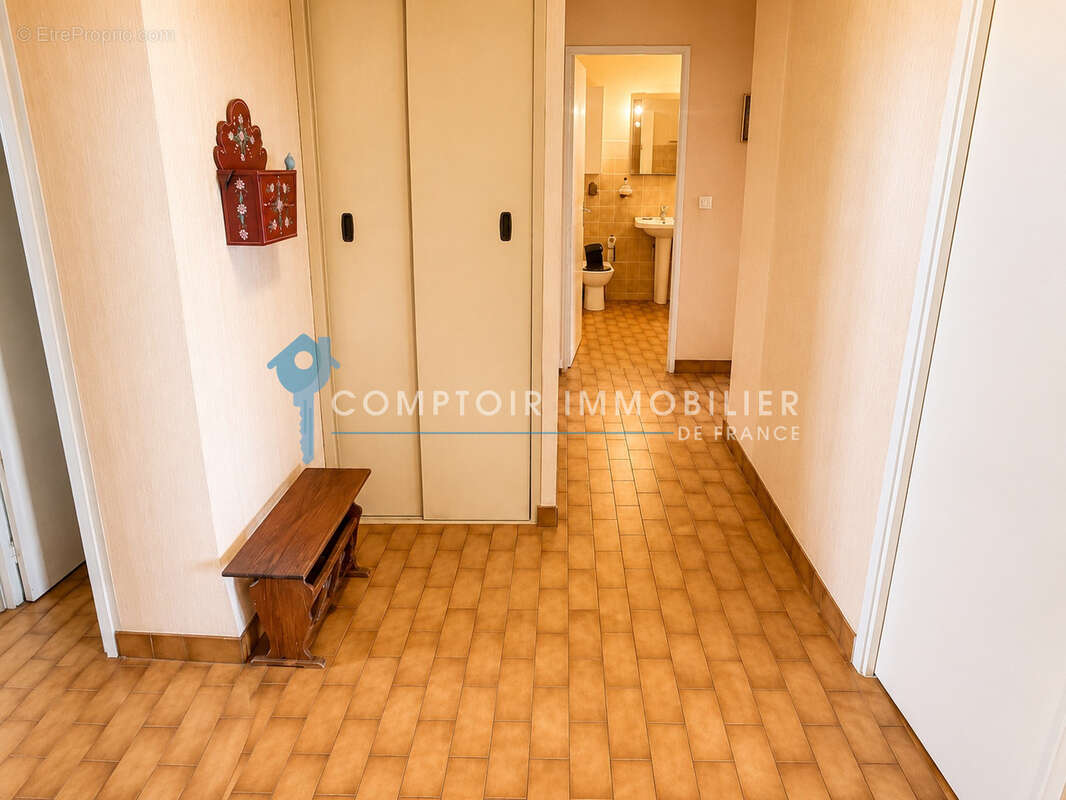 A vendre, Appartement T3 avec Garage et Cave - photo 5