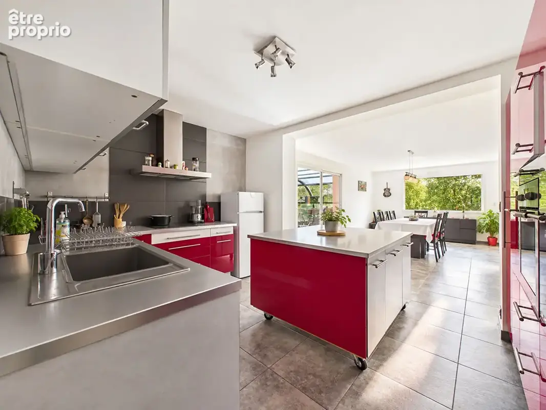 Maison d'exception de 230 m2 avec piscine chauffée - photo 9