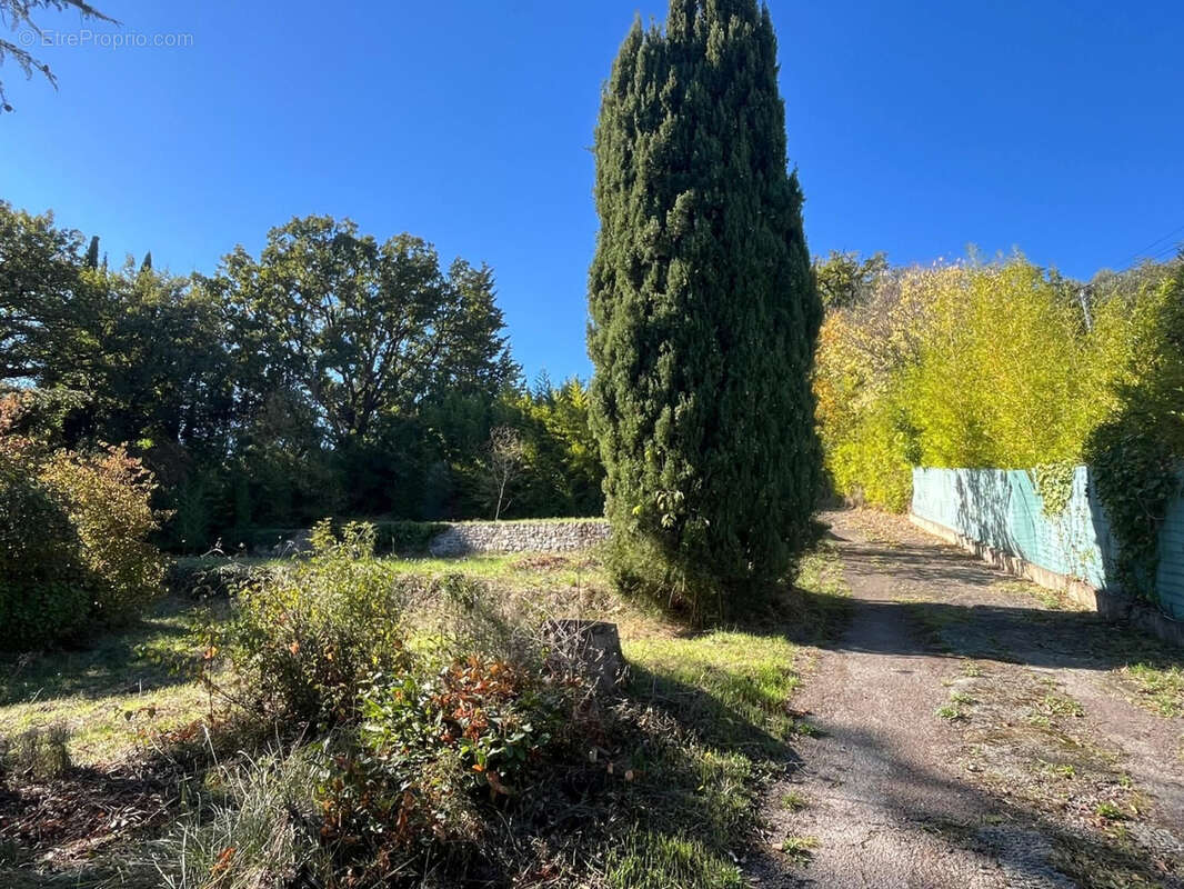 Maison à MONTAUROUX