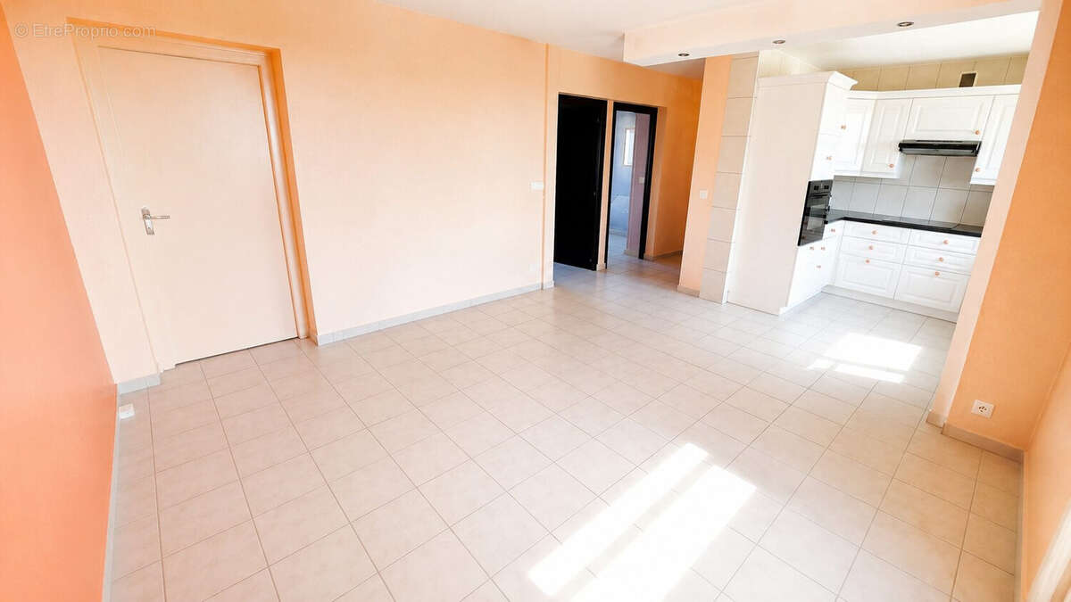 Appartement 66 m² à Annemasse  - photo 4